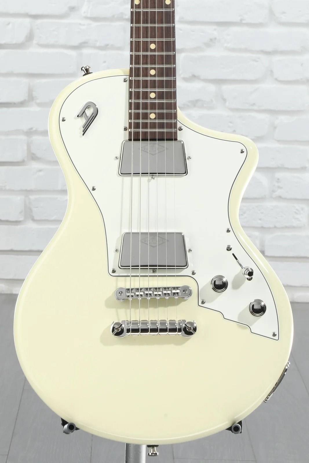 Duesenberg Jiuletta Electric Guitar - Vintage White — photo 1