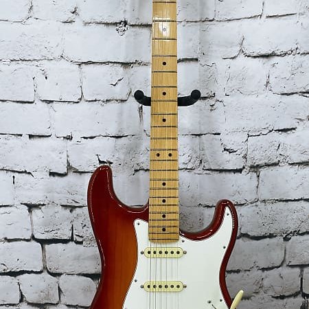 Fender American Professional Stratocaster with Maple Fretboard 2019 - Sienna Sunburst