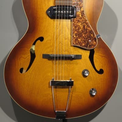 Godin 5th Avenue Jumbo  Harvest Gold w/p90s & Bag