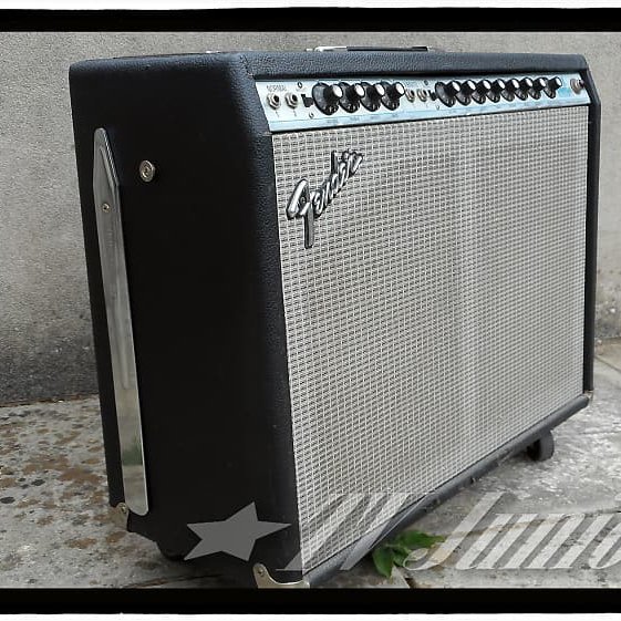 Fender "76 Twin Reverb w/JBL D12 used
